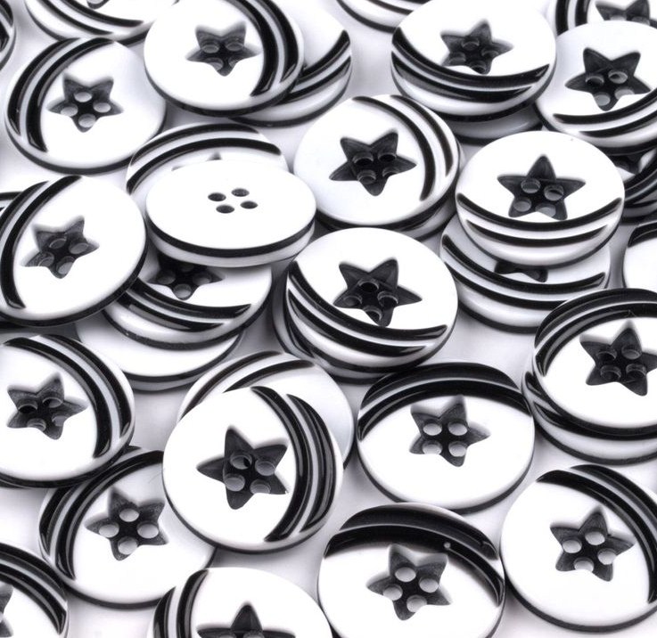 Plastové knoflíky - 5 kusů