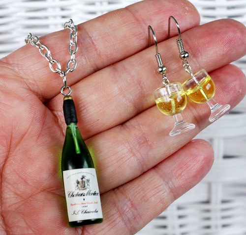 set -  víno a skleničky