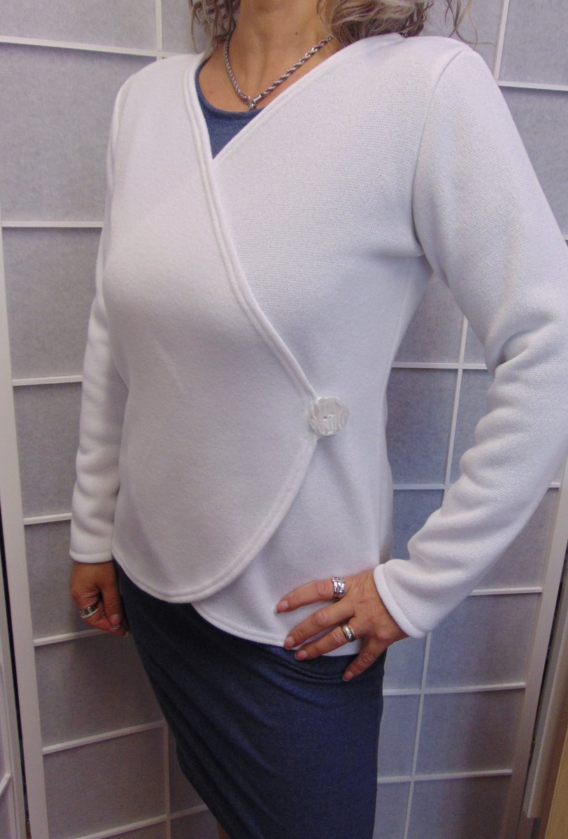 Zavinovací svetřík - barva bílá (svetrovina)
