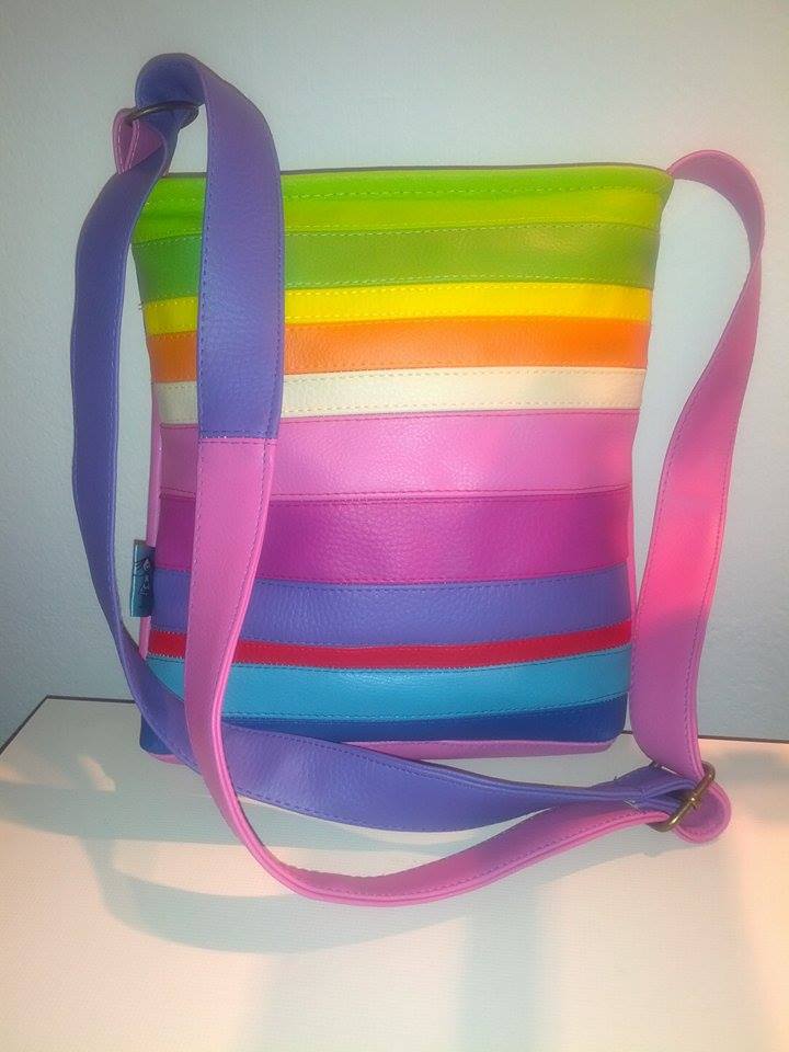 duhová kabelka 