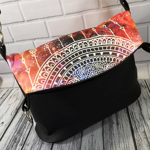 Kabelka lapač barevný