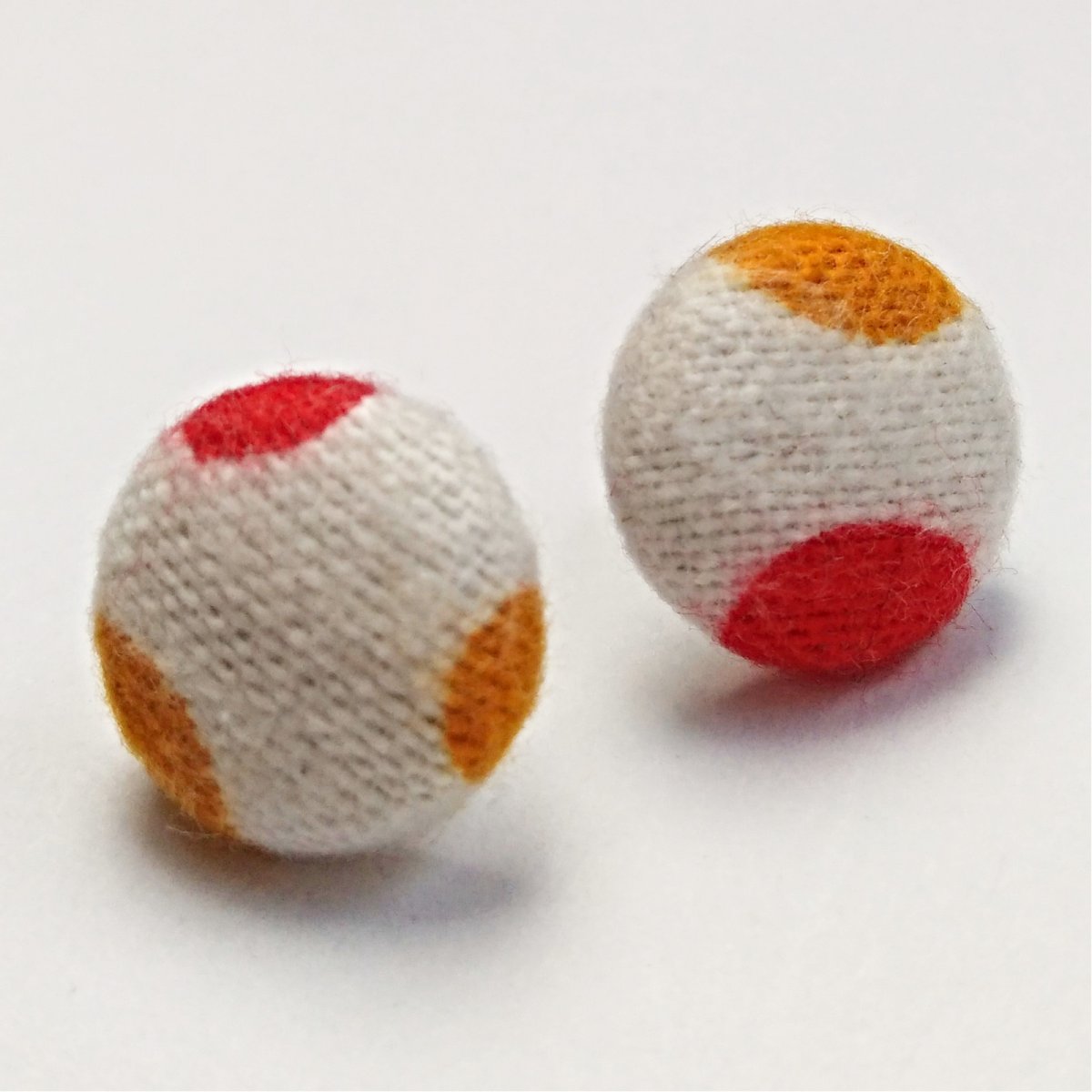 Veselé flanelové – buttonkové náušnice