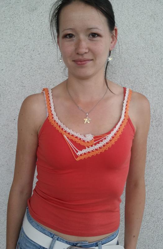SLEVA - Oranžový nátělník