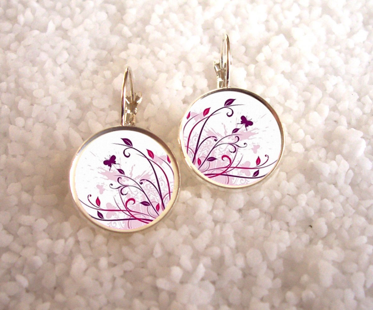 Náušnice z pryskyřice