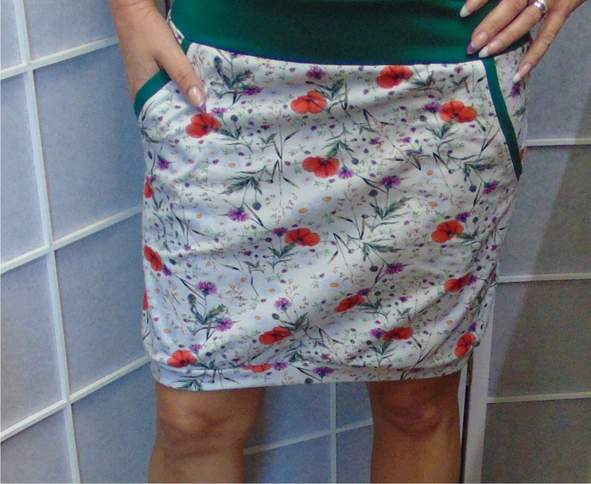 Sukně - vlčí máky (bavlna)