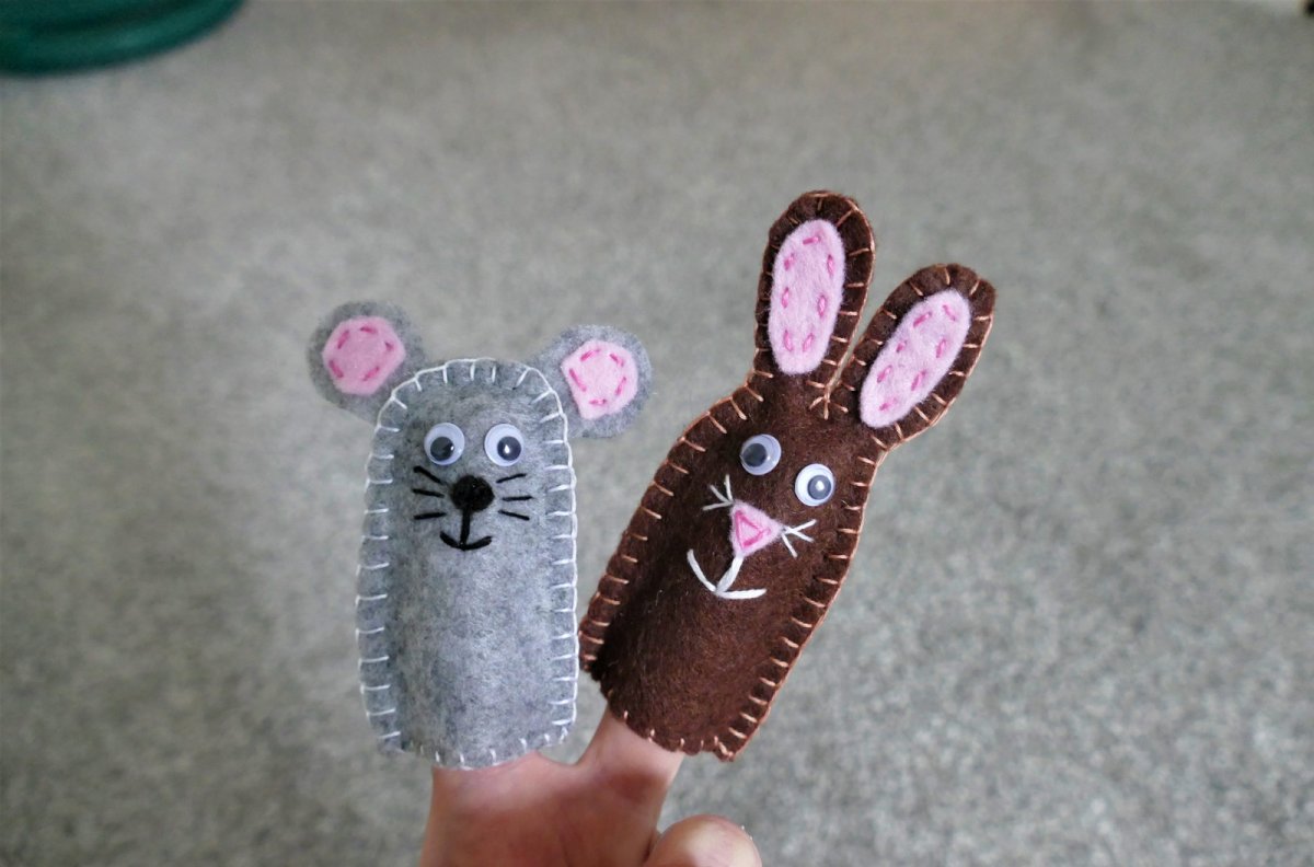 Prstoví maňásci - zajíček a myška