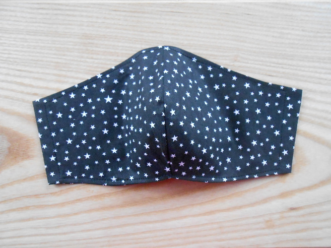  Rouška černá s hvězdičkami barvy bílé (296/20)