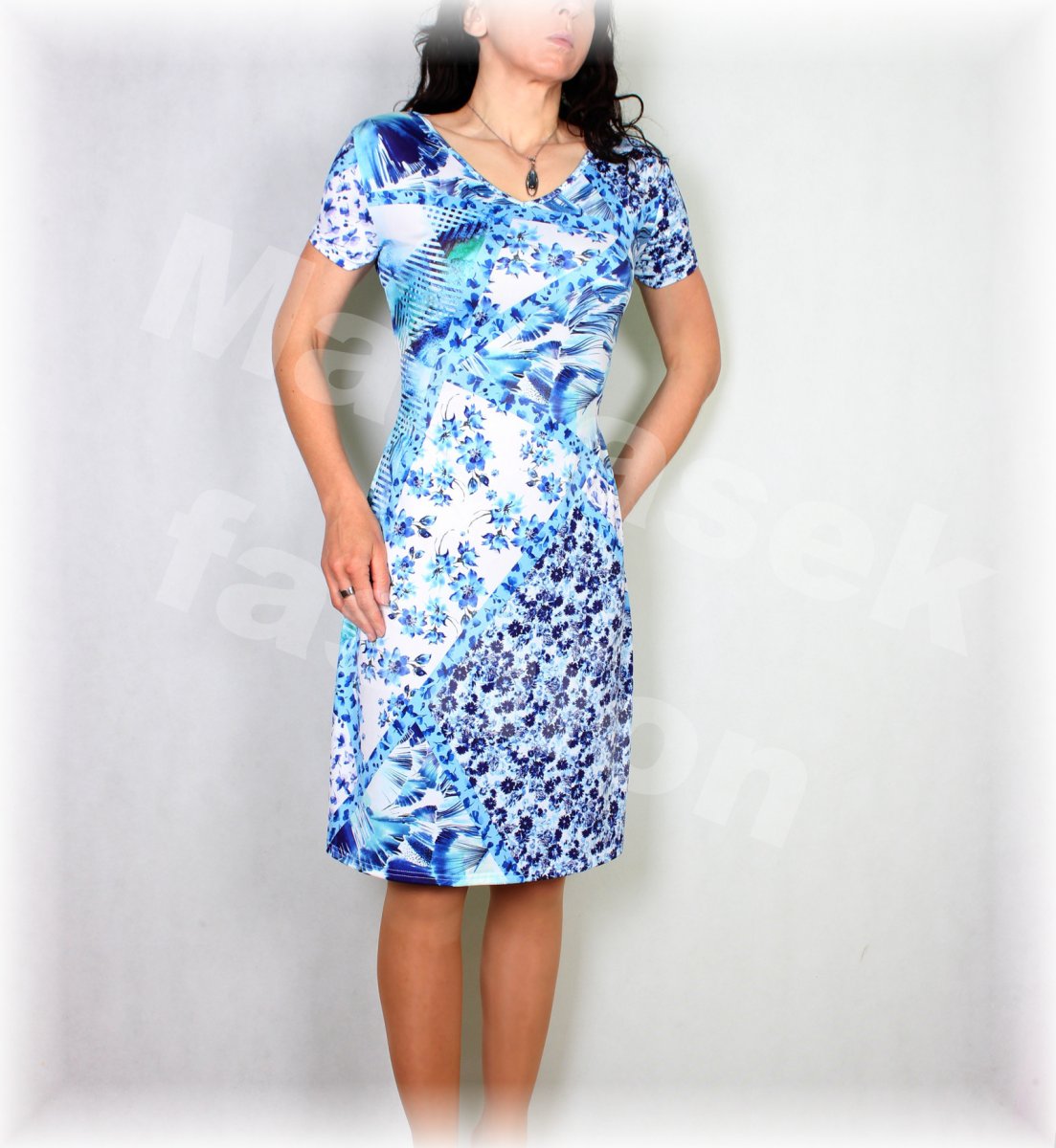 Šaty luxusní úplet vz.528