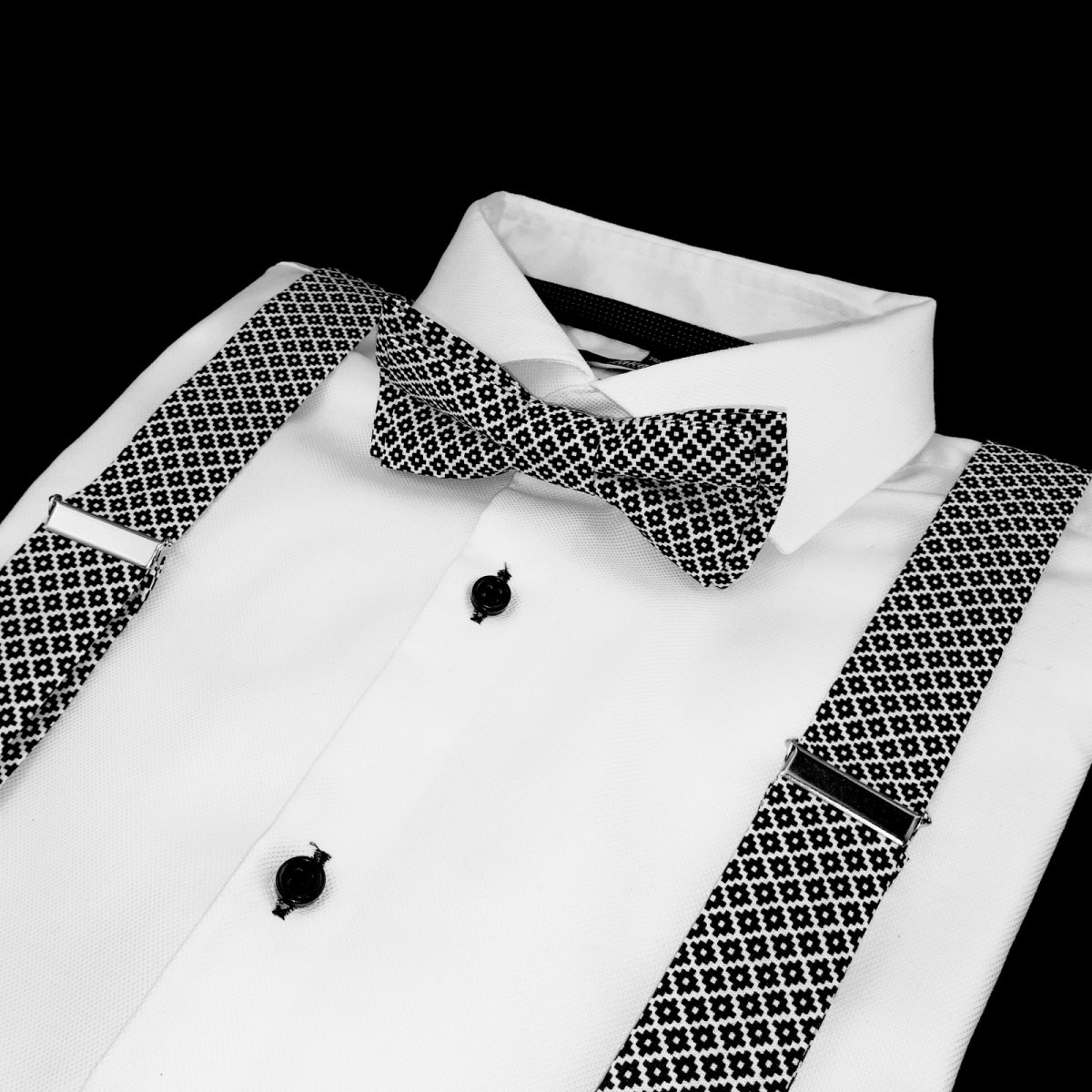 Černobílý Vzorovaný Set Motýlek a Šle