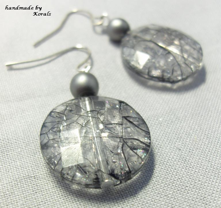 B1153 Náušnice černé práskačky 