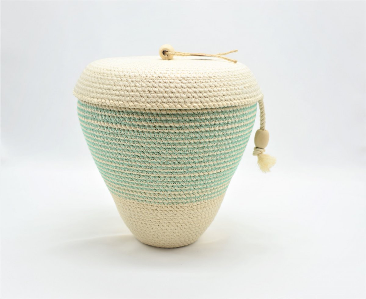 Vysoká dóza s poklopem 598 598