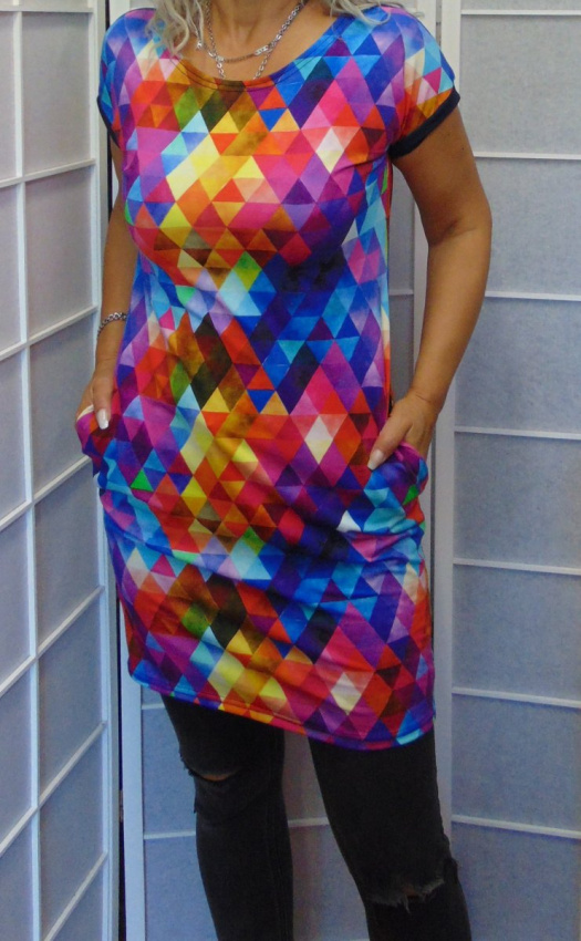 Šaty s kapsami - barevné trojúhelníky S - XXXL