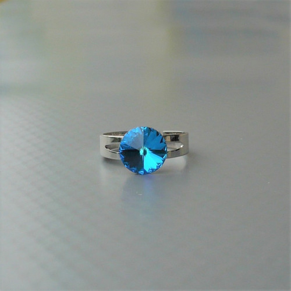 Crystal bermuda blue Swarovski antialer. prstýnek