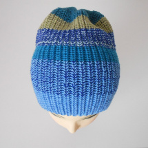 Velmi pružná dětská čepice 90% merino