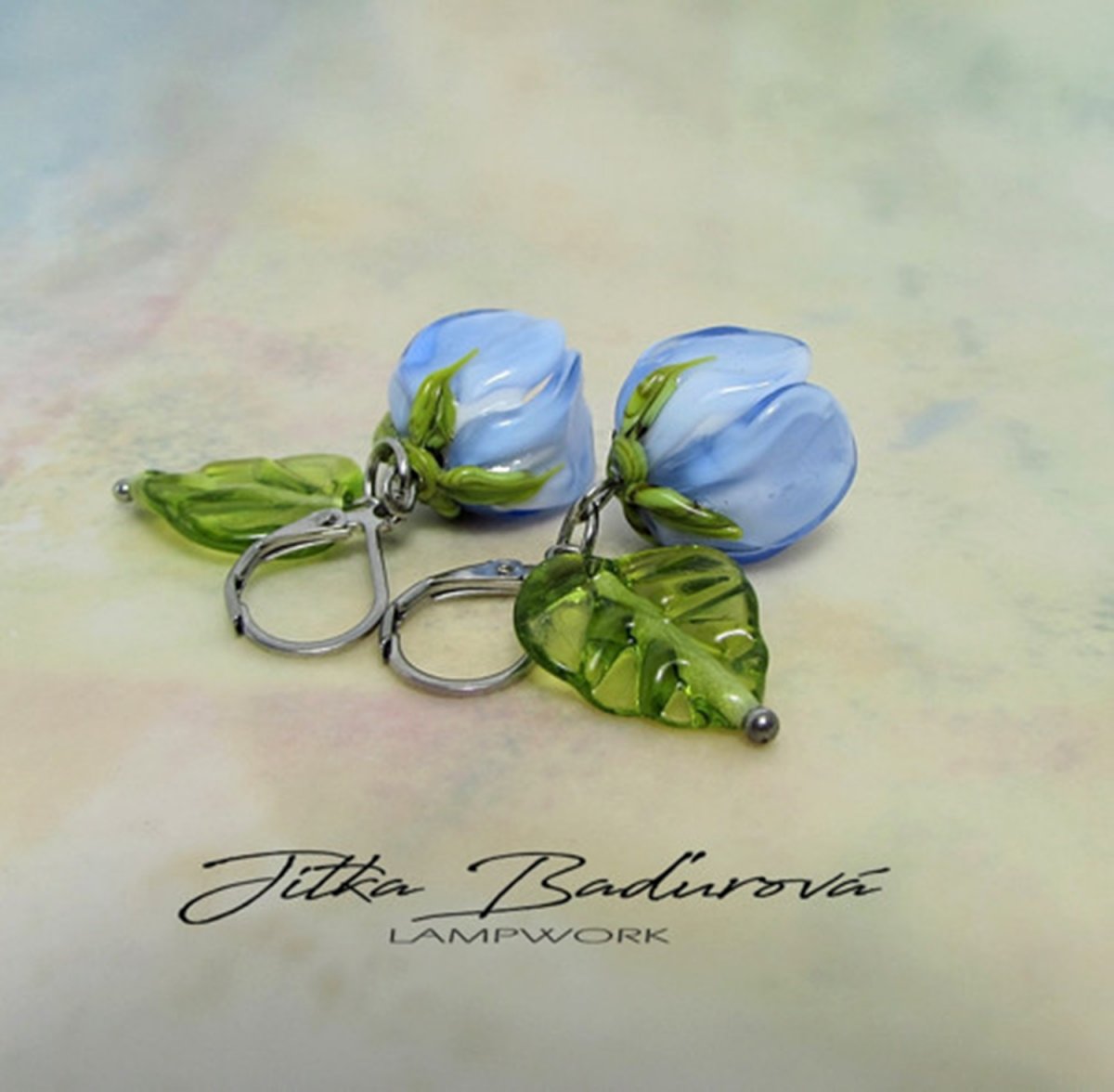 "Blankytné" skleněné náušnice