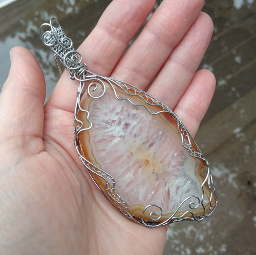 Opravdu velký náhrdelník Achát