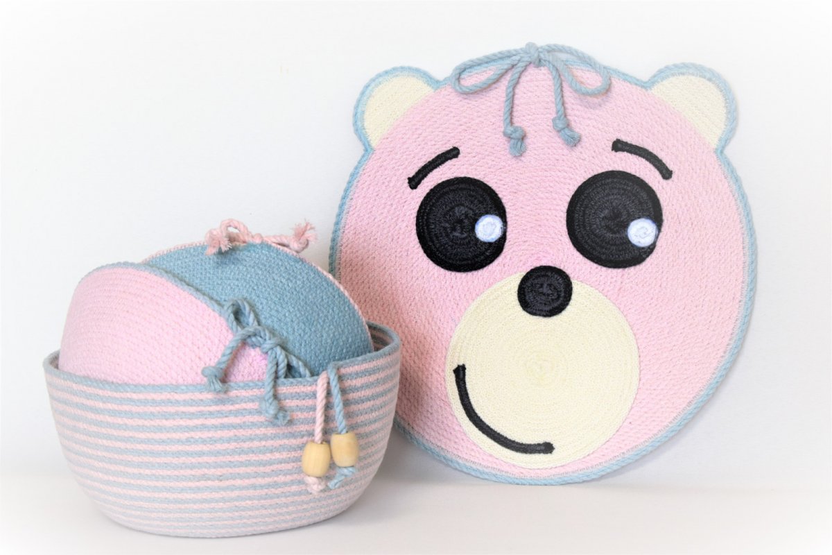 Medvídkové prostírání s miskami 690