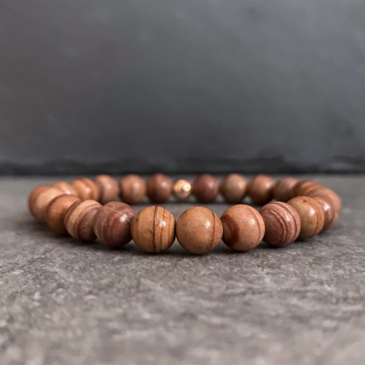 Minerální náramek - červenopruhatý jaspis