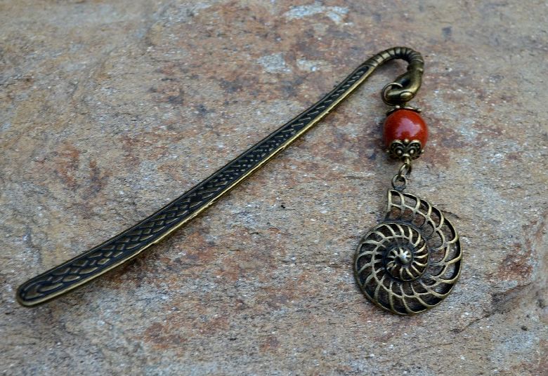 Záložka jaspis a spirála