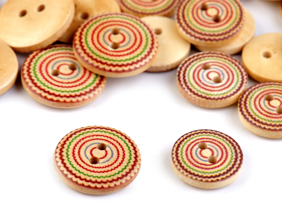 Dřevěné knoflíky - 2 kusy.