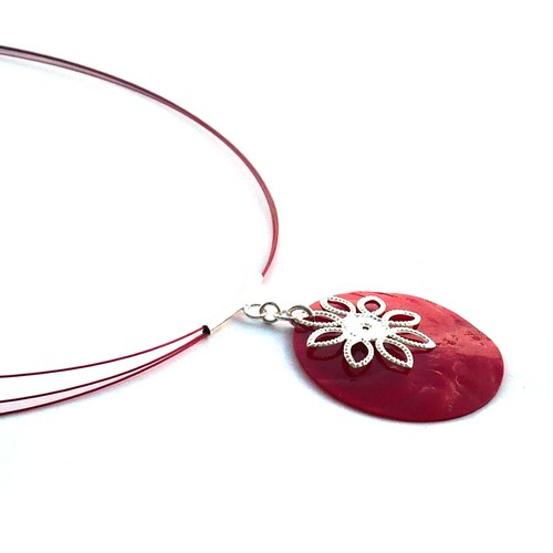 Červený perleťový náhrdelník 