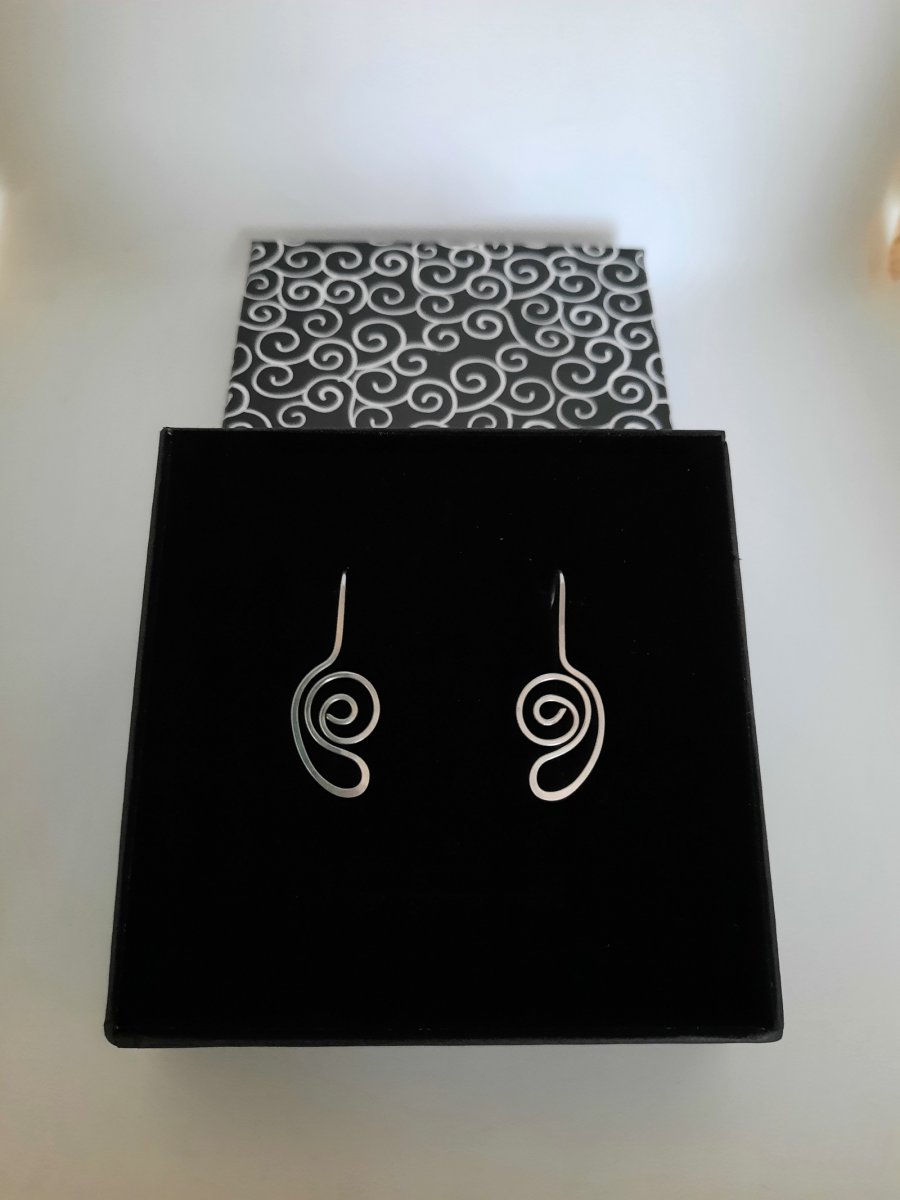 Provlékací náušnice - chirurgická ocel