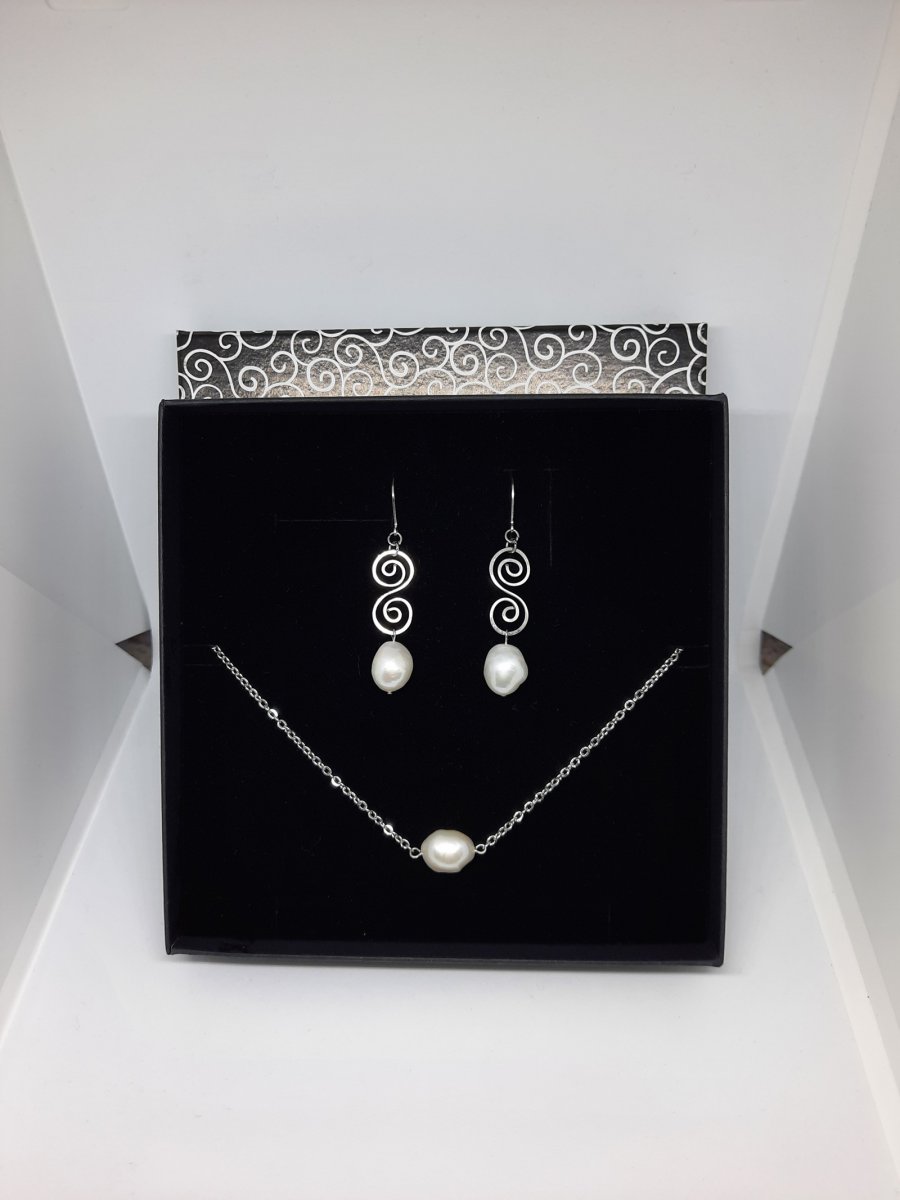 Sada - BÍLÉ PERLY - chirurgická ocel