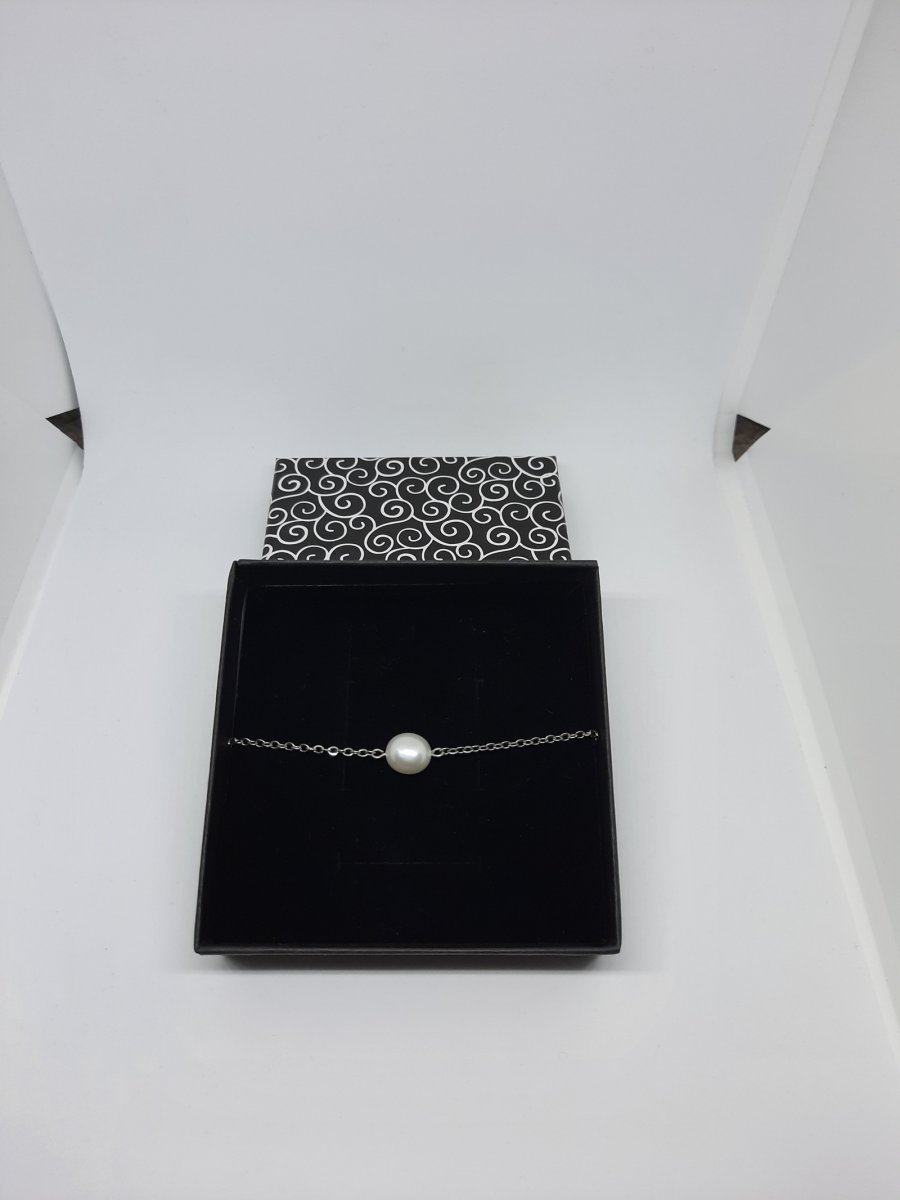 MINIMALISMUS - říční perla - chirurgická ocel