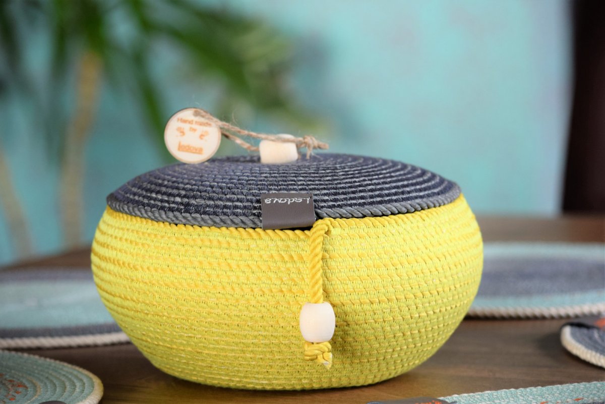  Bucláček s poklopem 886