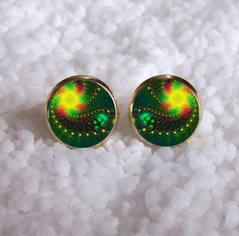 Náušnice z pryskyřice