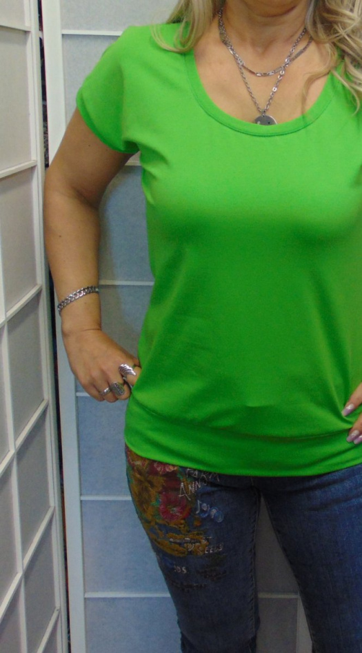 Tričko - barva hráškově zelená XS - XXXL