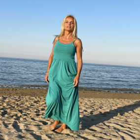 Lagunové volné šaty na ramínka