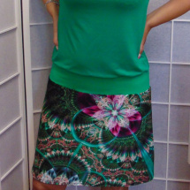 Šaty zelené s barevnou sukní S - XXXL
