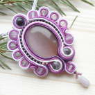 Přívěsek sutaškový Liláček (1313)