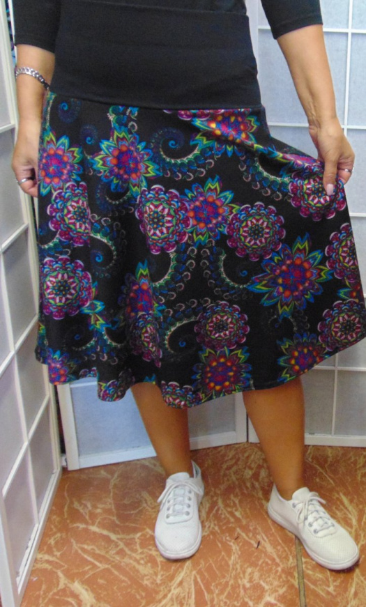 Půlkolová sukně - mandaly, velikost S - XXL
