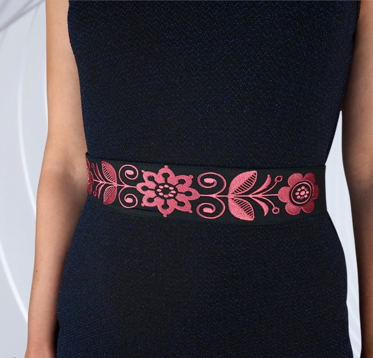 Vyšívaný Dámský Opasek Starorůžový