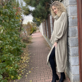 Khaki maxirolák dlouhý plastický vzor