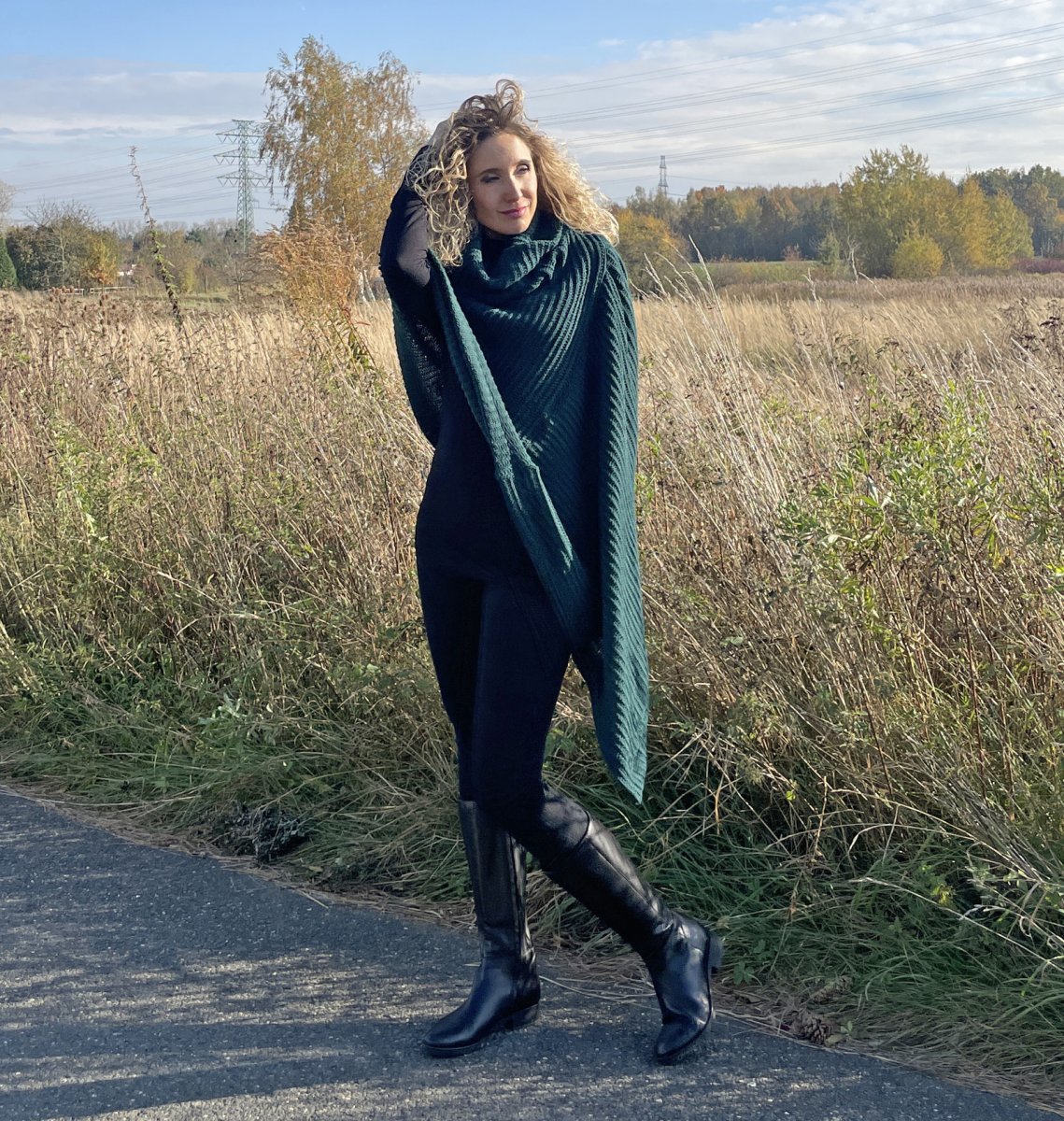 Zelené pončo - žebrový vzor