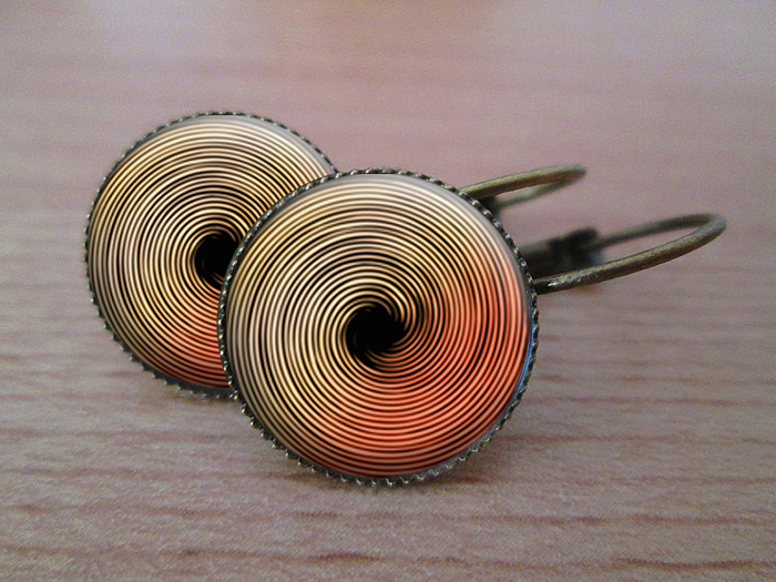 VINTAGE VISACÍ NÁUŠNICE - Oranžové spirály