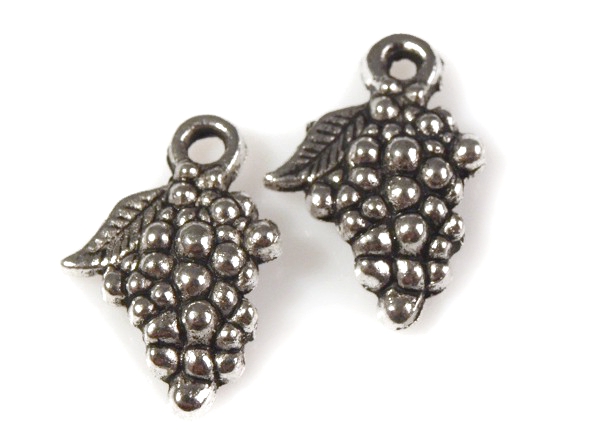 Přívěsek hrozen 13x11 mm - starostříbrný - 2ks