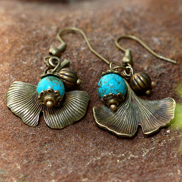 Gingko s tyrkenitem v bronzu