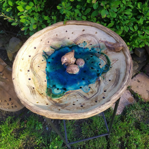 Pítko pro ptáky na objednání