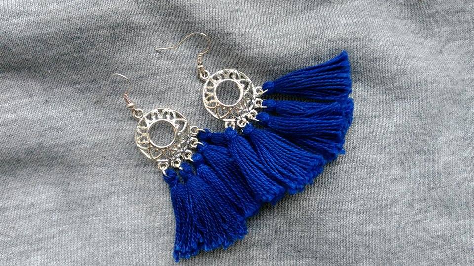 Náušnice - střapec  III. 