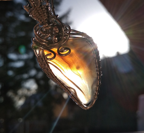 Achát lehoučký jemný náhrdelník