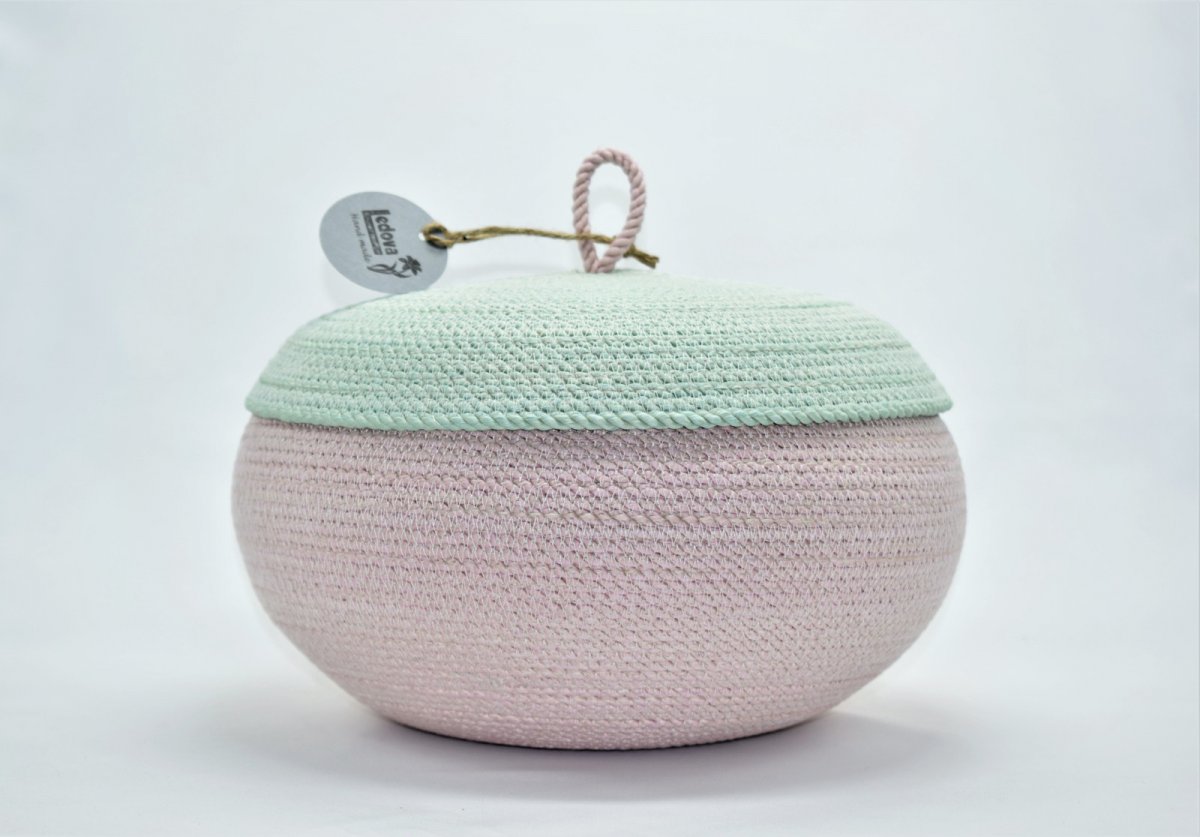  Velká buclatá mísa s poklopem 1286