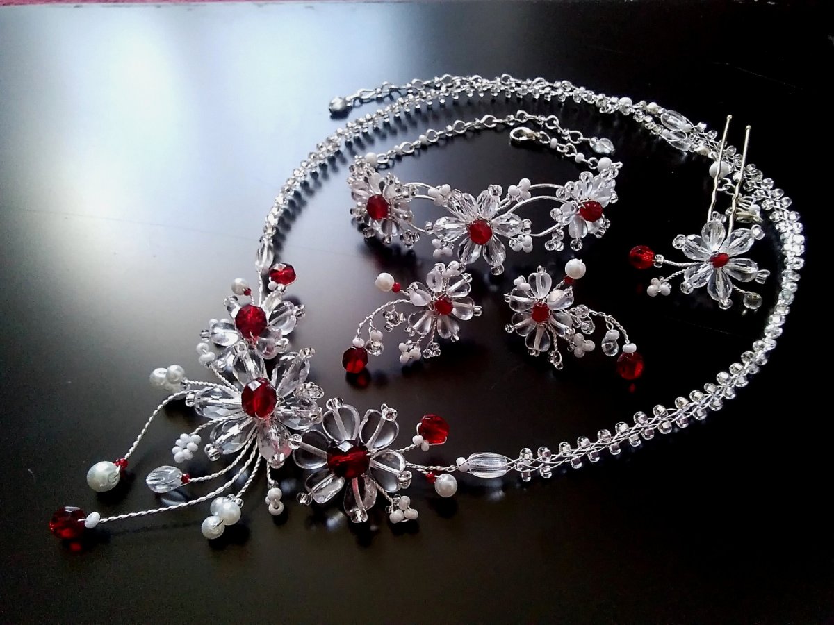 Dámské originální šperky