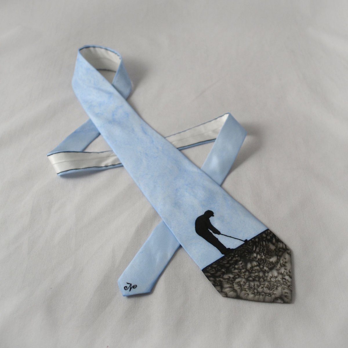 Hedvábná kravata s golfistou - černo-modrá 2070214