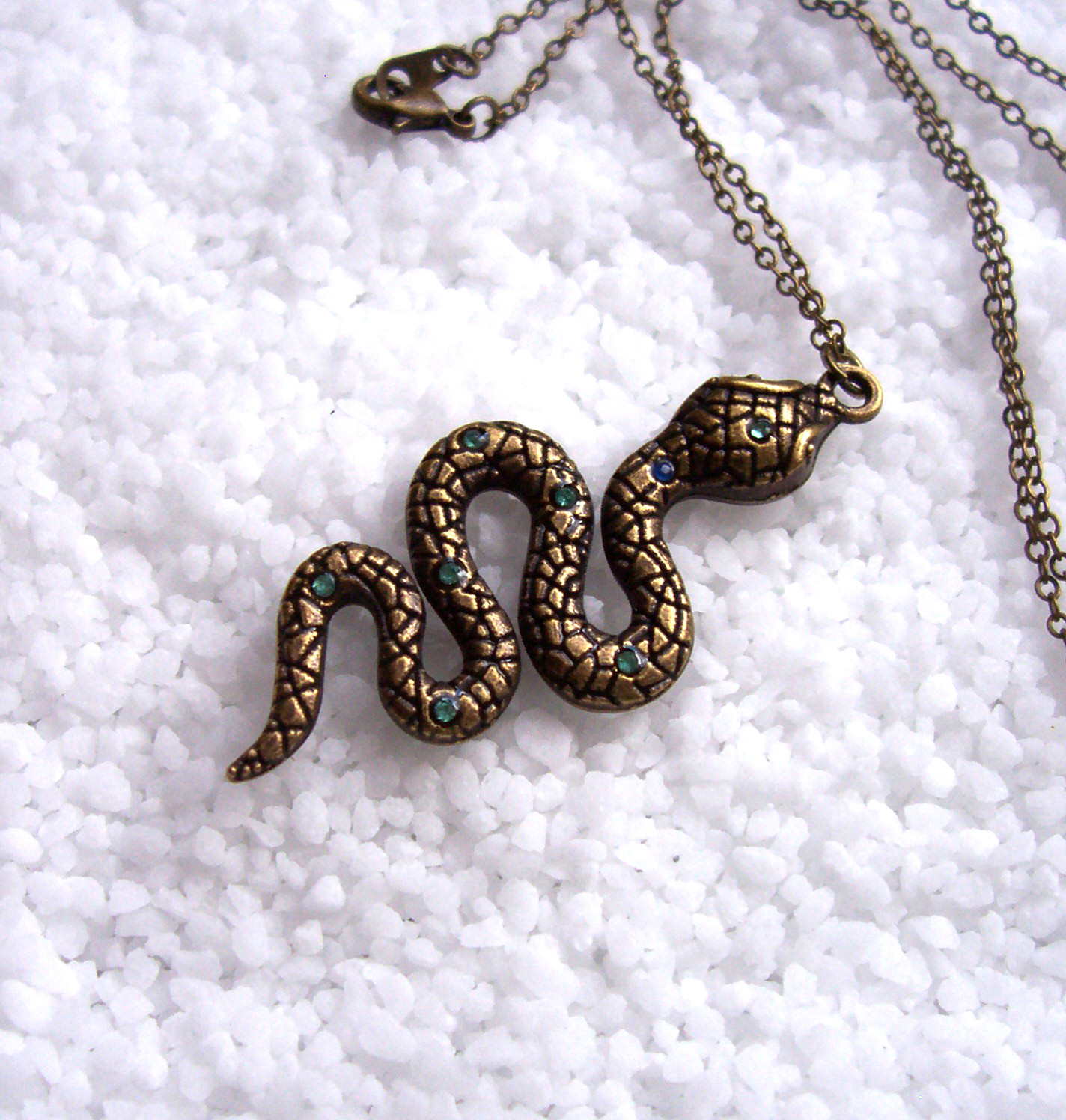 Náhrdelník s hadem