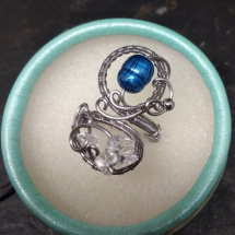 Prsten modrá perla