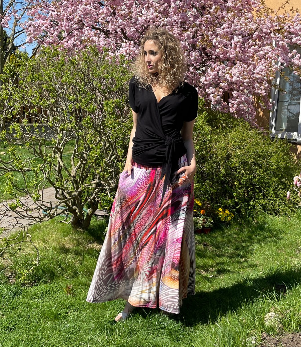 Polokolová sukně- barevná